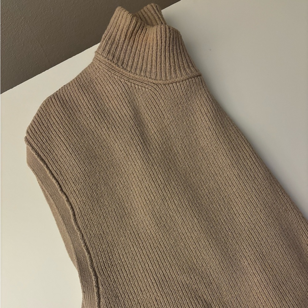 Oversized Mock Neck Sleeveless Sweater
